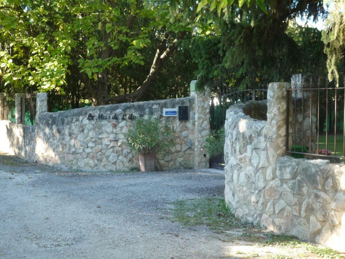 Mas De L'Ile Bed & Breakfast Avignon Exterior photo