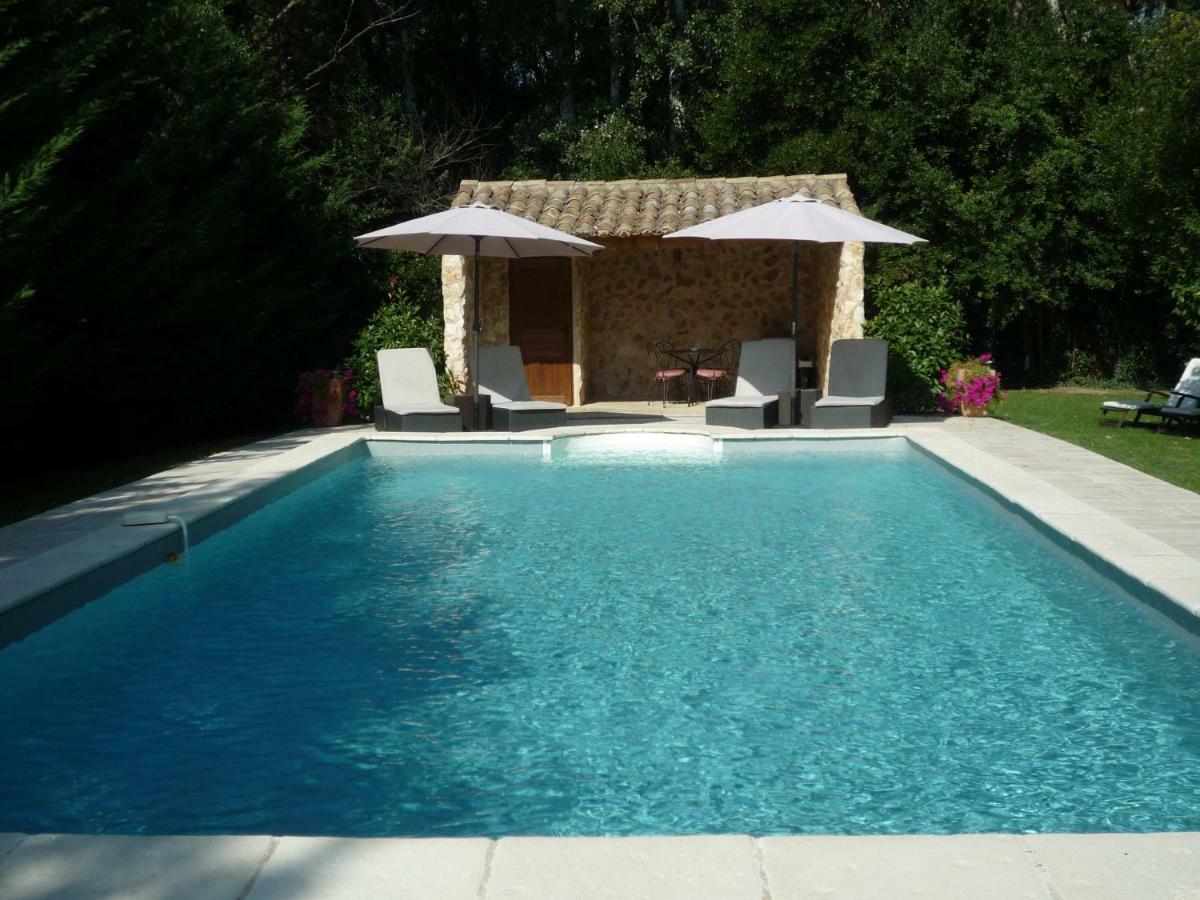 Mas De L'Ile Bed & Breakfast Avignon Exterior photo