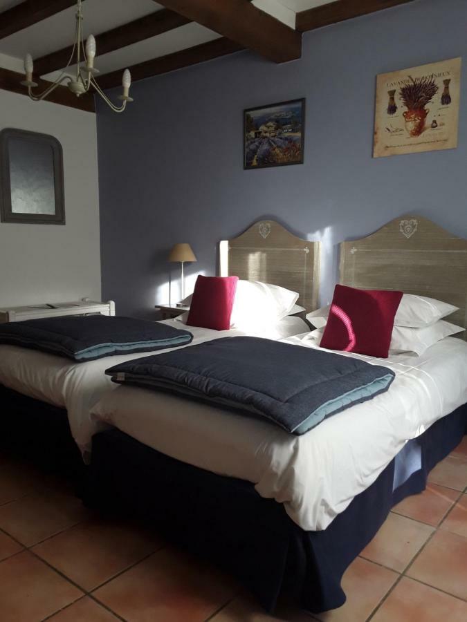Mas De L'Ile Bed & Breakfast Avignon Exterior photo